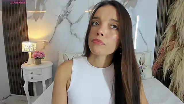 hannahill69 online show from 03-05-26, 04:42