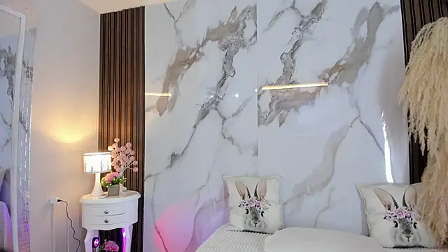 hannahill69 online show from 09-26-25, 04:52