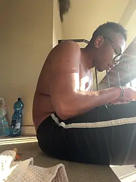 iamrafaelhot online show from 04-08-26, 03:35