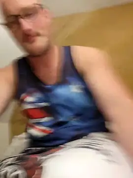 gdawg78 online show from 09-11-25, 12:21