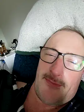 gdawg78 online show from 11-21-25, 09:25