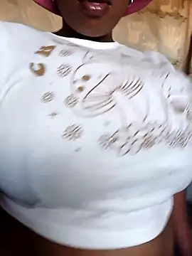 winterqueenx online show from 11-18-25, 01:58