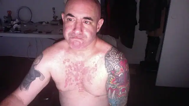 Snapshot of palidin1 chatting on 06-21-26, 12:55 palidin1 online show from 06-21-26, 12:55
