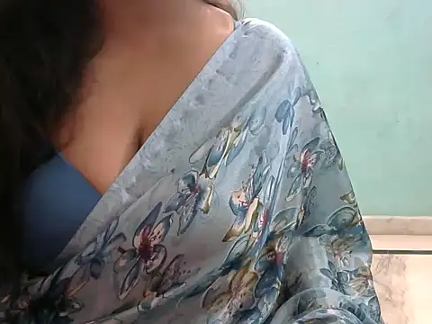 SexyRashmika online show from 02-15-26, 08:19