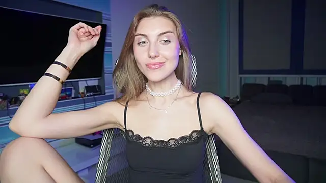 CassiaBlade1 online show from 09-28-25, 04:58