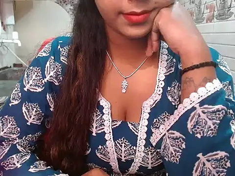 LovingPihu online show from 01-08-26, 07:47