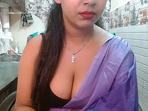 LovingPihu online show from 02-22-26, 04:48