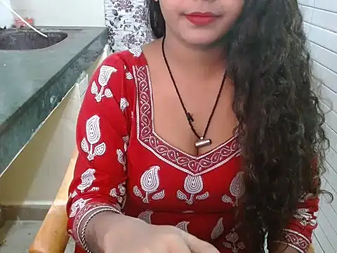 LovingPihu online show from 10-12-25, 05:53