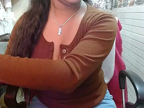 LovingPihu online show from 01-09-26, 05:36