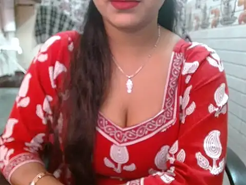 LovingPihu online show from 02-10-26, 05:39