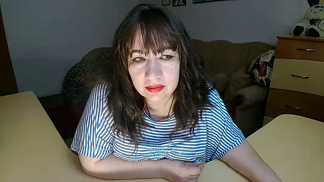 Lucretia Goldi  online show from 02-19-26, 07:33