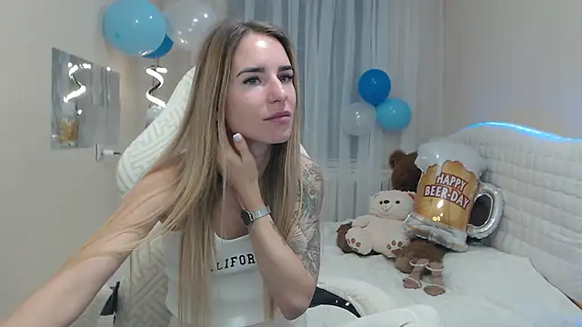 DeboraHorny online show from 09-19-25, 06:06