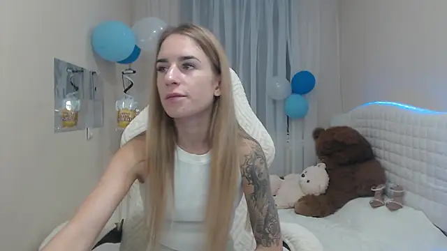 DeboraHorny online show from 10-02-25, 06:06