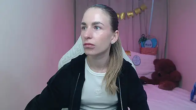 DeboraHorny online show from 04-09-26, 06:15