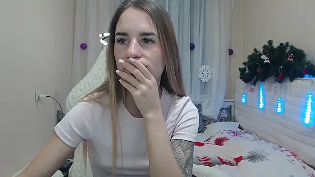 DeboraHorny online show from 12-15-25, 07:03