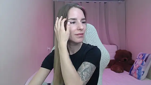 Snapshot of DeboraHorny chatting on 03-16-26, 07:12 DeboraHorny online show from 03-16-26, 07:12