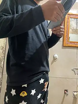 Snapshot of delgadito234 chatting on 02-16-26, 06:39 delgadito234 online show from 02-16-26, 06:39