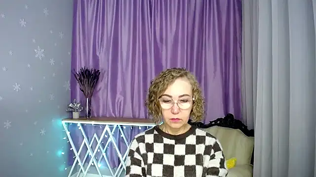queen a n i online show from 05-31-26, 08:09