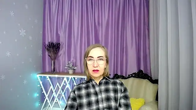 queen a n i online show from 04-22-26, 11:28