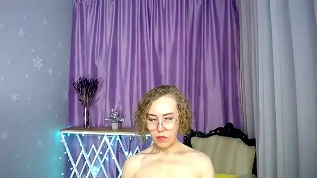 queen a n i online show from 05-11-26, 04:04