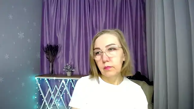 queen a n i online show from 05-08-26, 07:12