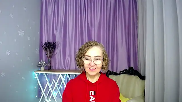 queen a n i online show from 05-30-26, 09:04