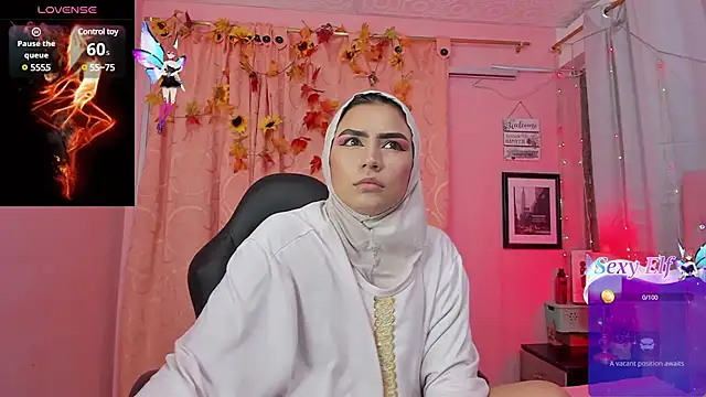 Snapshot of DarshaKhemu chatting on 02-26-25, 08:47 DarshaKhemu online show from 02-26-25, 08:47