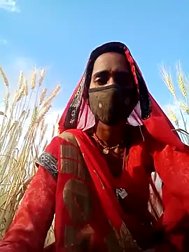 Snapshot of Mohni_Das chatting on 03-20-25, 11:49 Mohni Das online show from 03-20-25, 11:49