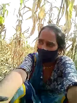 Snapshot of Mohni_Das chatting on 10-14-25, 09:43 Mohni Das online show from 10-14-25, 09:43