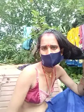 Mohni Das online show from 10-26-25, 04:02