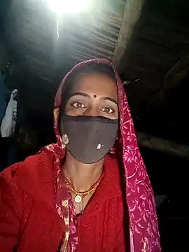 Snapshot of Mohni_Das chatting on 03-08-25, 10:13 Mohni Das online show from 03-08-25, 10:13