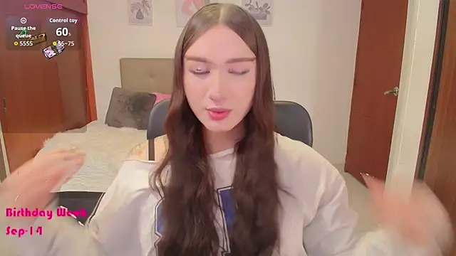 Miley Baker online show from 09-12-25, 01:55