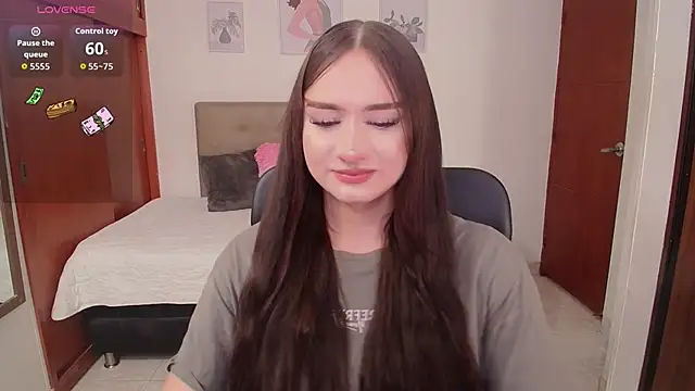 Miley Baker online show from 09-11-25, 01:44