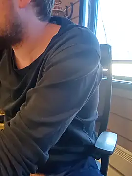 Tj1sen online show from 03-17-25, 02:12