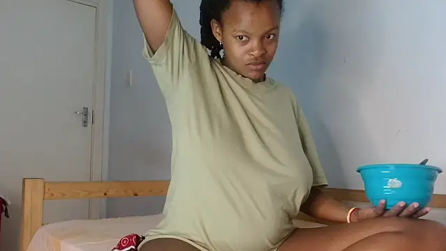 BlondQ2003 online show from 10-03-25, 07:21