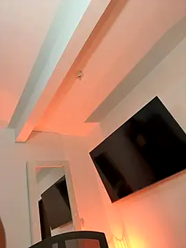 kem hott online show from 09-12-25, 03:50