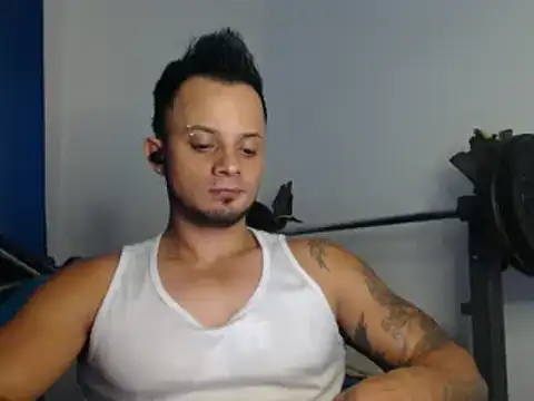 Snapshot of JacobJamess chatting on 12-28-24, 03:47 JacobJamess online show from 12-28-24, 03:47