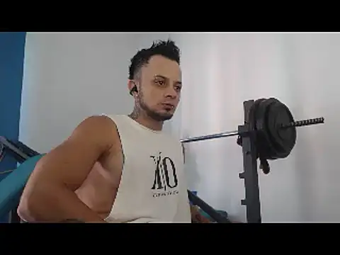 Snapshot of JacobJamess chatting on 01-11-25, 02:47 JacobJamess online show from 01-11-25, 02:47