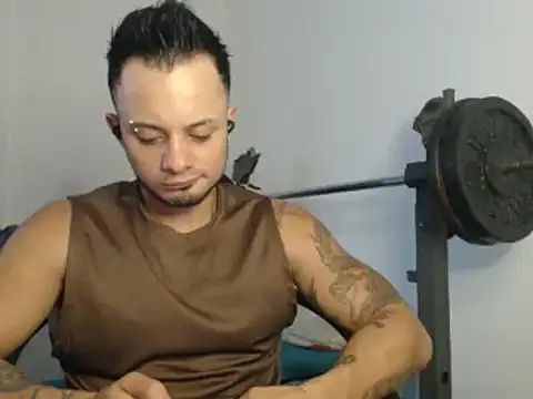 Snapshot of JacobJamess chatting on 12-28-24, 03:04 JacobJamess online show from 12-28-24, 03:04