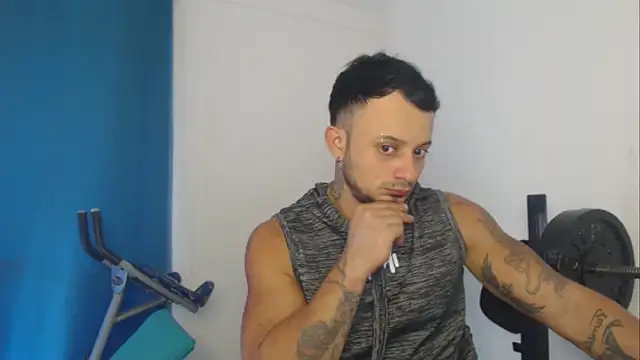 Snapshot of JacobJamess chatting on 10-15-25, 05:10 JacobJamess online show from 10-15-25, 05:10