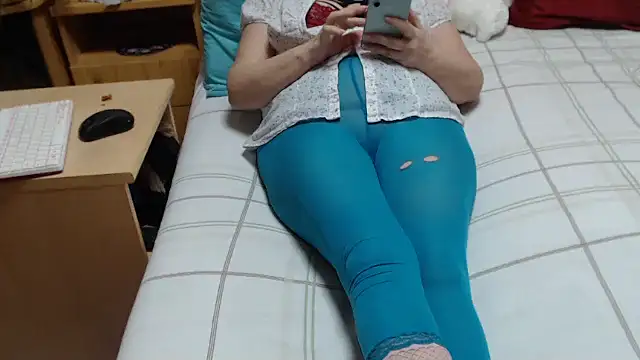 Margaret-milf online show from 12-19-25, 08:44