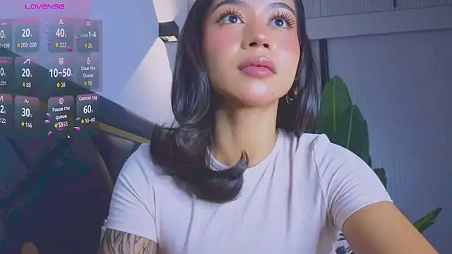 Mia Tin online show from 11-07-25, 05:39