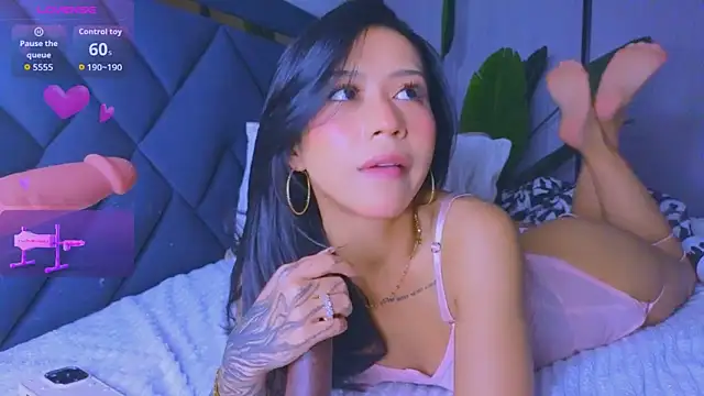 Mia Tin online show from 03-19-26, 06:08