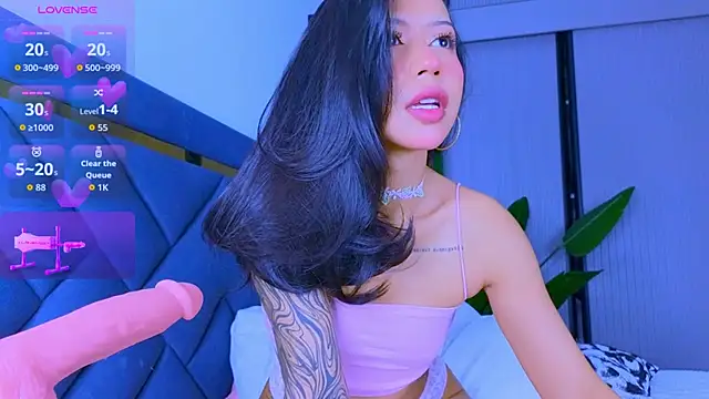 Mia Tin online show from 03-25-26, 04:28