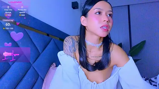 Mia Tin online show from 03-21-26, 06:12