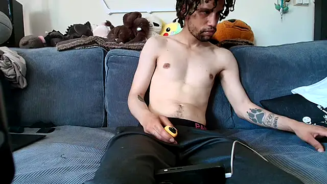 kingdennis6666 online show from 09-19-25, 09:41