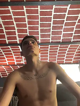 brianor89 online show from 11-03-25, 08:12