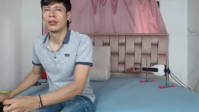 Sexytaty2022 online show from 04-21-26, 12:45