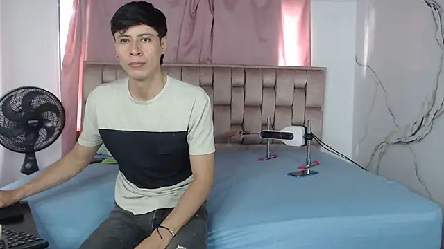 Sexytaty2022 online show from 01-14-26, 01:26