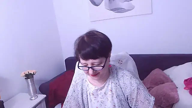 ChristaRose online show from 04-30-26, 06:04